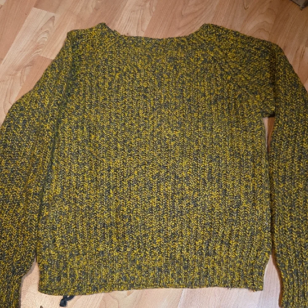 Buffalo Bill Upcycled Sweater - Picture 8 of 8